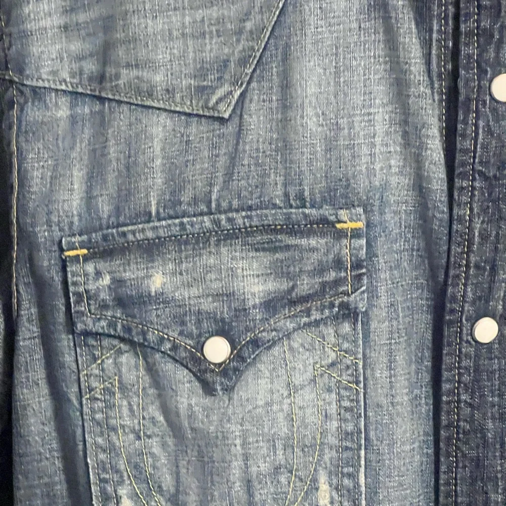 True Religion distressed denim shirt sz x large